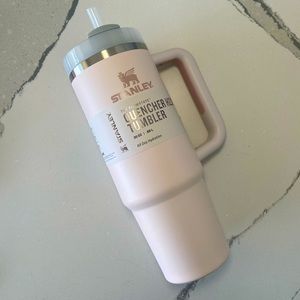 Stanley Rose Quartz 30 oz. Adventure Tumbler
